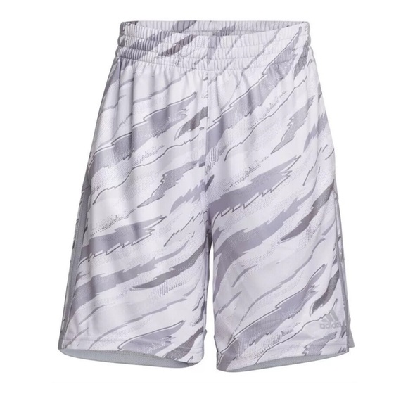 Boys Adidas Tiger Camo shorts - Large 14/16 - Picture 1 of 8